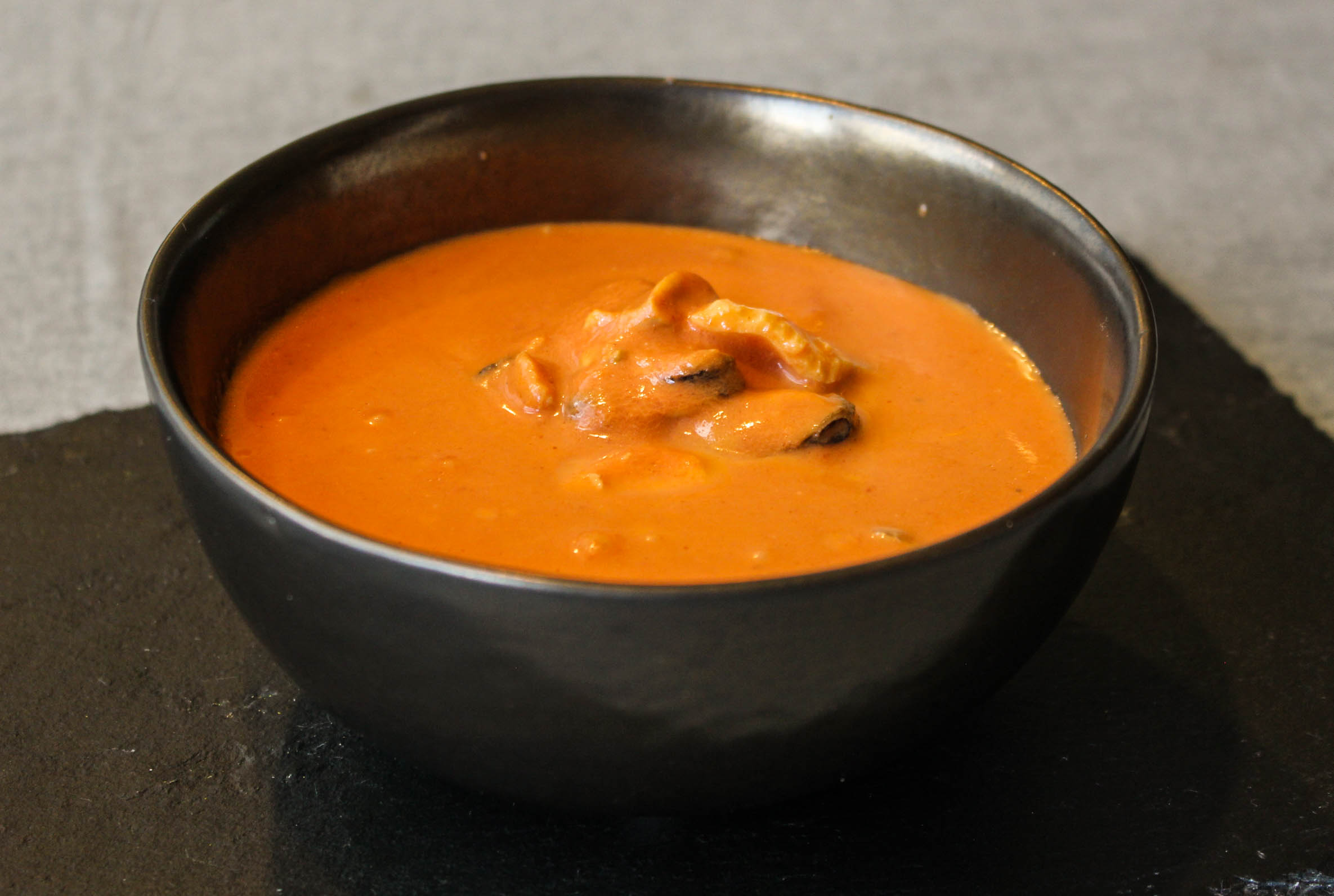 Rijkgevulde vissoep bij Besteldesk.nl